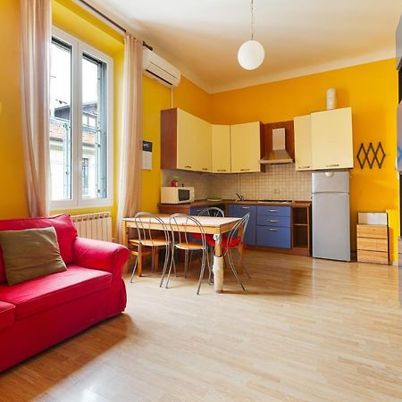 Milano Viale Umbria Colorful Apartment Экстерьер фото