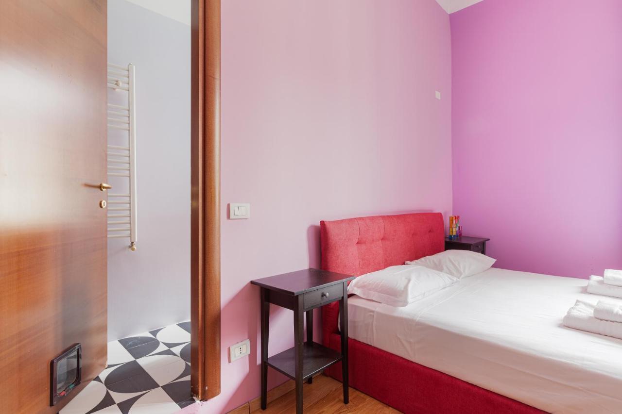 Milano Viale Umbria Colorful Apartment Экстерьер фото