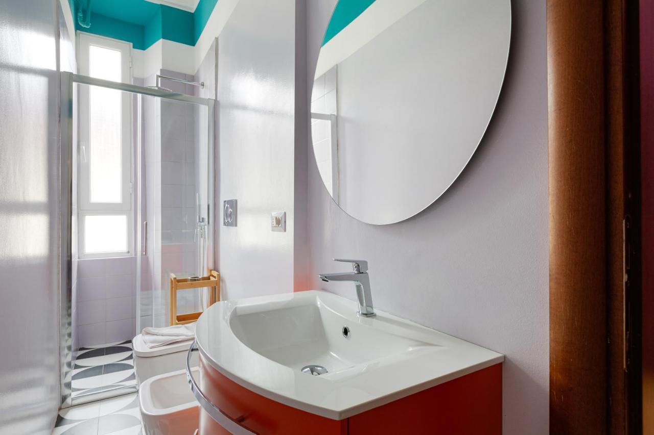 Milano Viale Umbria Colorful Apartment Экстерьер фото