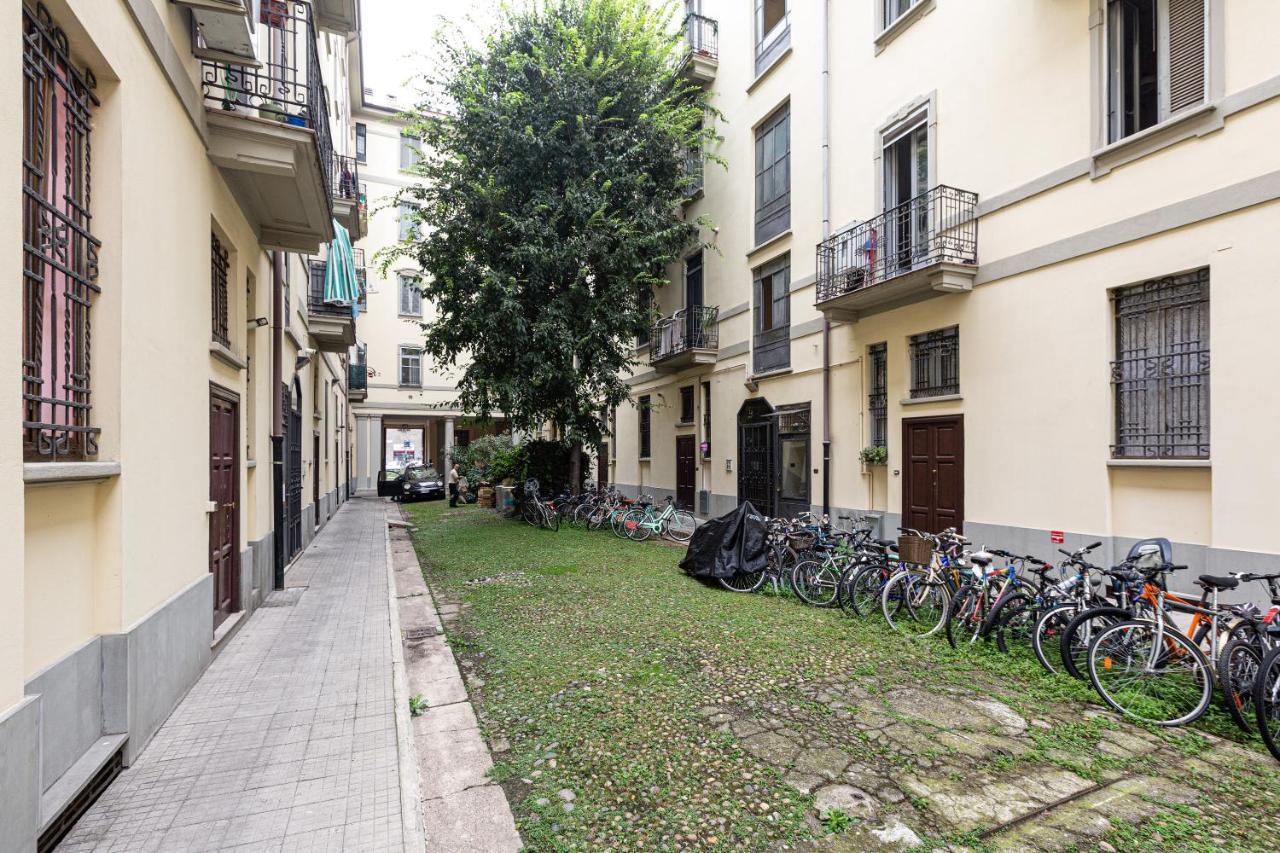 Milano Viale Umbria Colorful Apartment Экстерьер фото